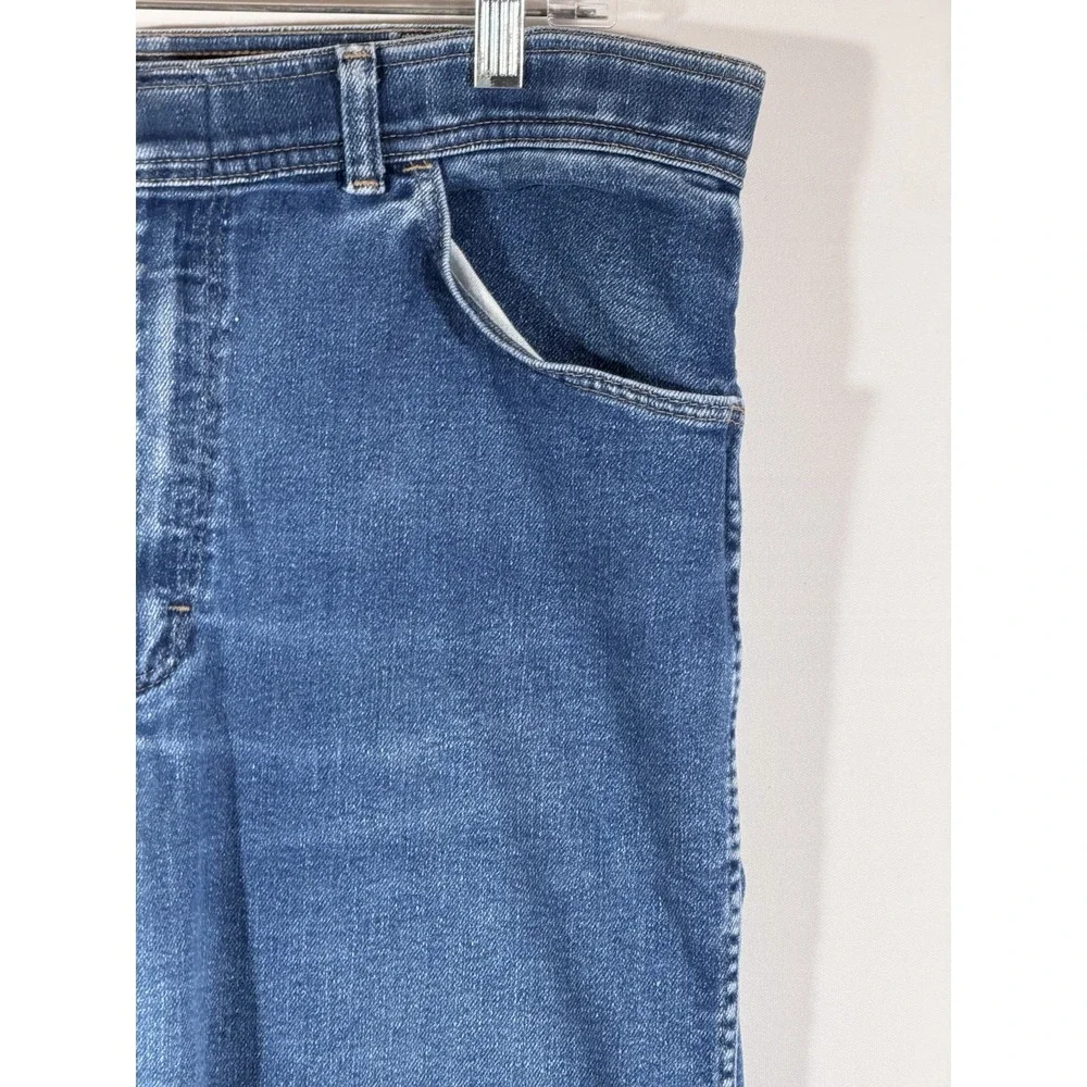 Wrangler Jeans Mens 36x30 Blue Straight Leg Classic Denim Mid‎ Wash